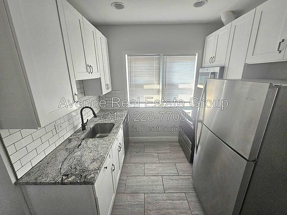 5th image of 4634 Ray Ave