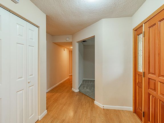 4th image of 2868 Sheriff Way