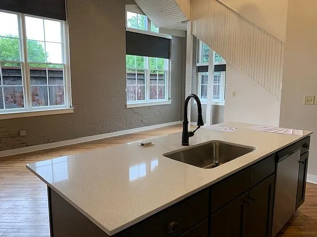 18 N Main St #207 — Photo 2