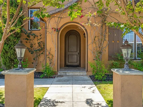 780 W Aster Pl, Santa Ana, CA 92706