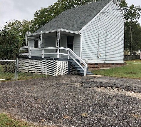 2nd image of 600 Jefferson St