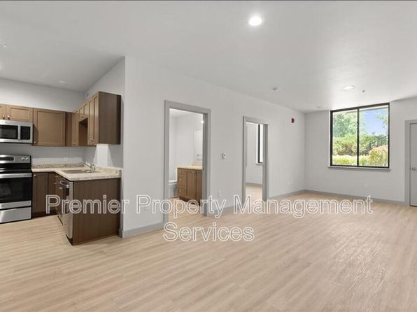 1127 Alderson Ave #210