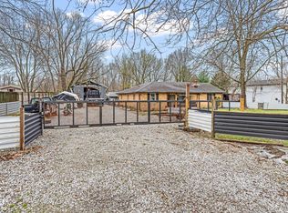 7647 E North Dr, Camby, IN 46113