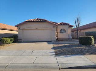 3461 W Golden Ln, Chandler, AZ 85226