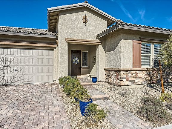 3rd image of 420 Turtle Mesa Ave