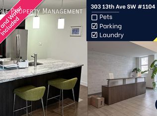 303 13th Ave SW #1104, Calgary, AB T2R0Y9