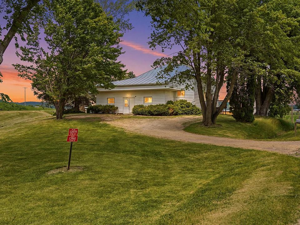1st image of 13979 Fedora ROAD