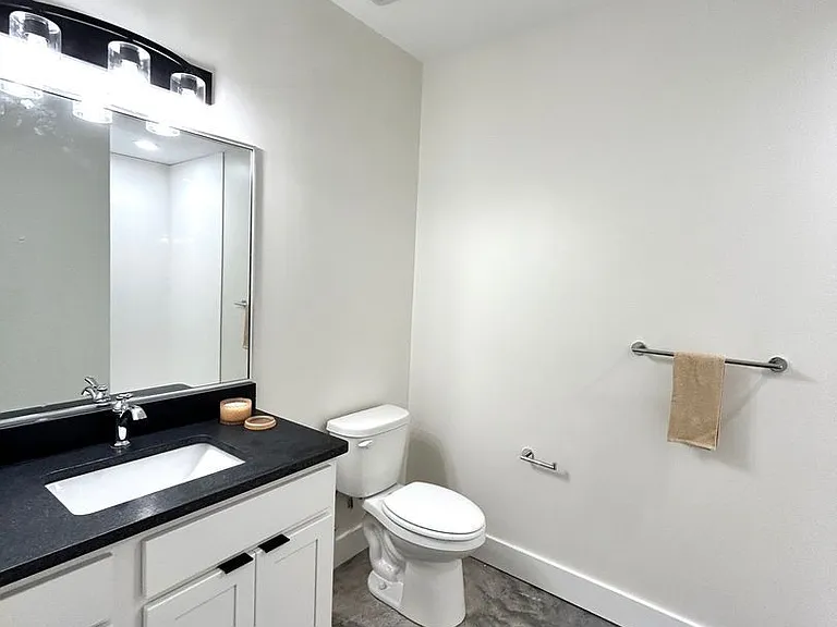 805 Martin Luther King Jr Blvd #13 — Photo 7