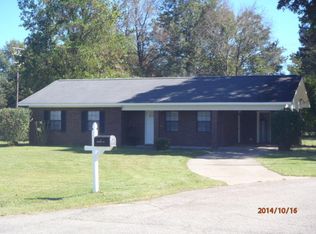66 Trailwood Cir, Petal, MS 39465