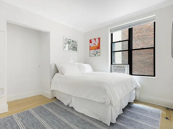 2 Grace Ct APT 2C, Brooklyn, NY 11201