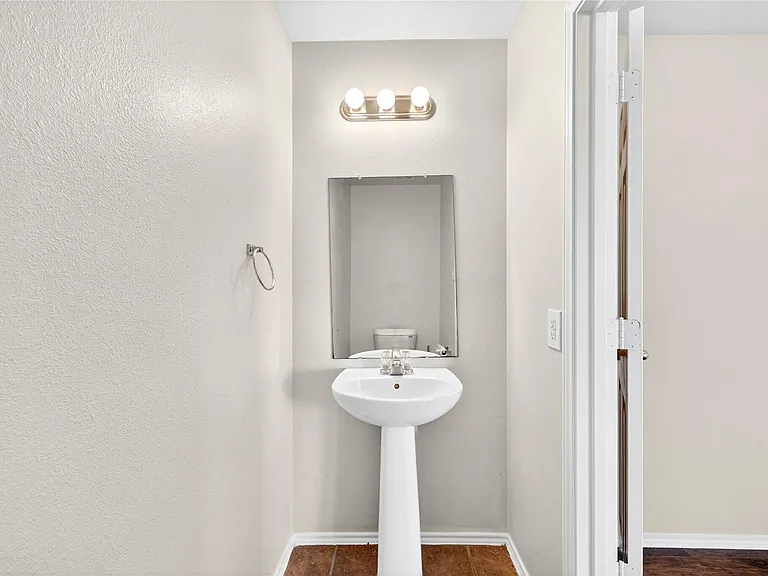 19014 Prairie Bluff Dr — Photo 18