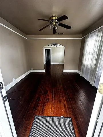 2 bed, 1.0 bath, 790 sqft, $1,350 — Photo 2