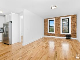 400 Clinton Ave