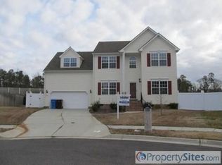 1005 Pershing Ct, Chesapeake, VA 23320