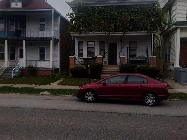 3007 Trowbridge St, Hamtramck, MI 48212
