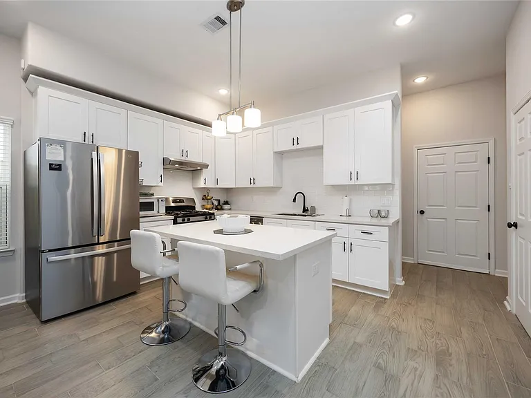 5111 Firnat St — Photo 7