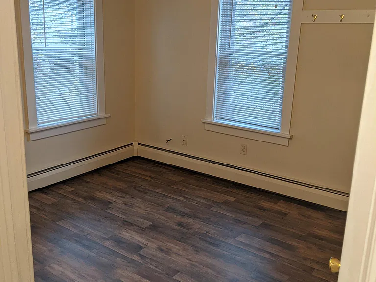 2419 Walnut St #2 — Photo 11