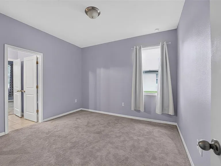 4572 SW 65th Pl — Photo 39