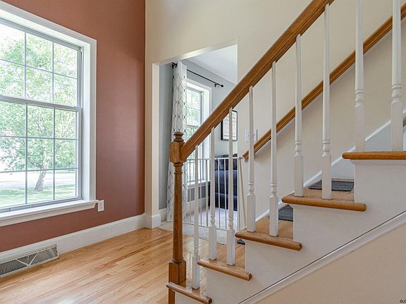 5th image of 5 Morningdale Ct