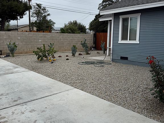 3rd image of 1275 Olivine Ave #A