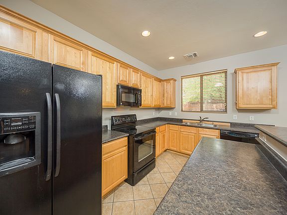3rd image of 9141 S Whispering Pine Dr