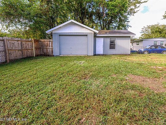 2nd image of 7905 Delaroche Dr