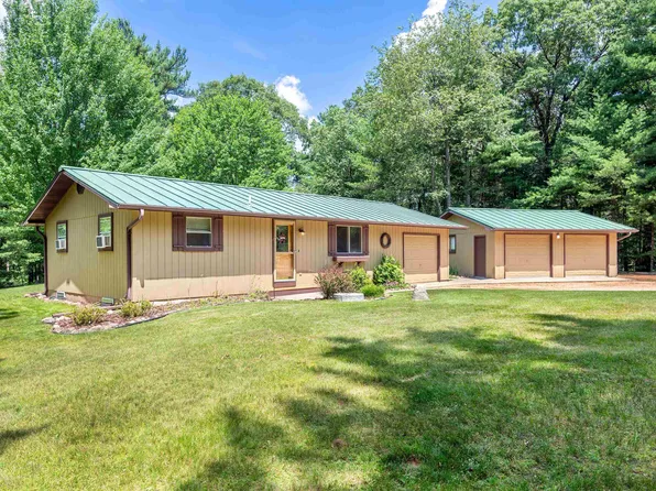 N3587 Deer Cir, Wautoma, WI 54982