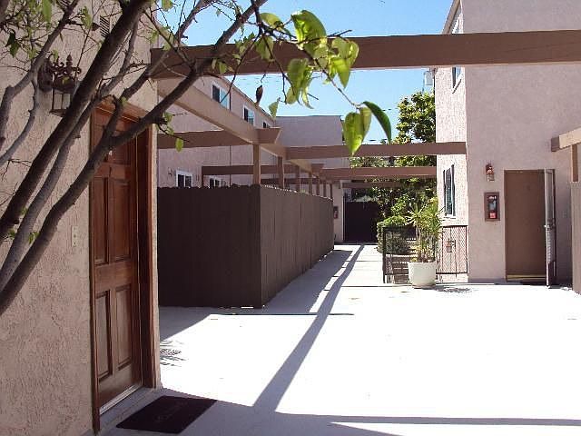 FrontView