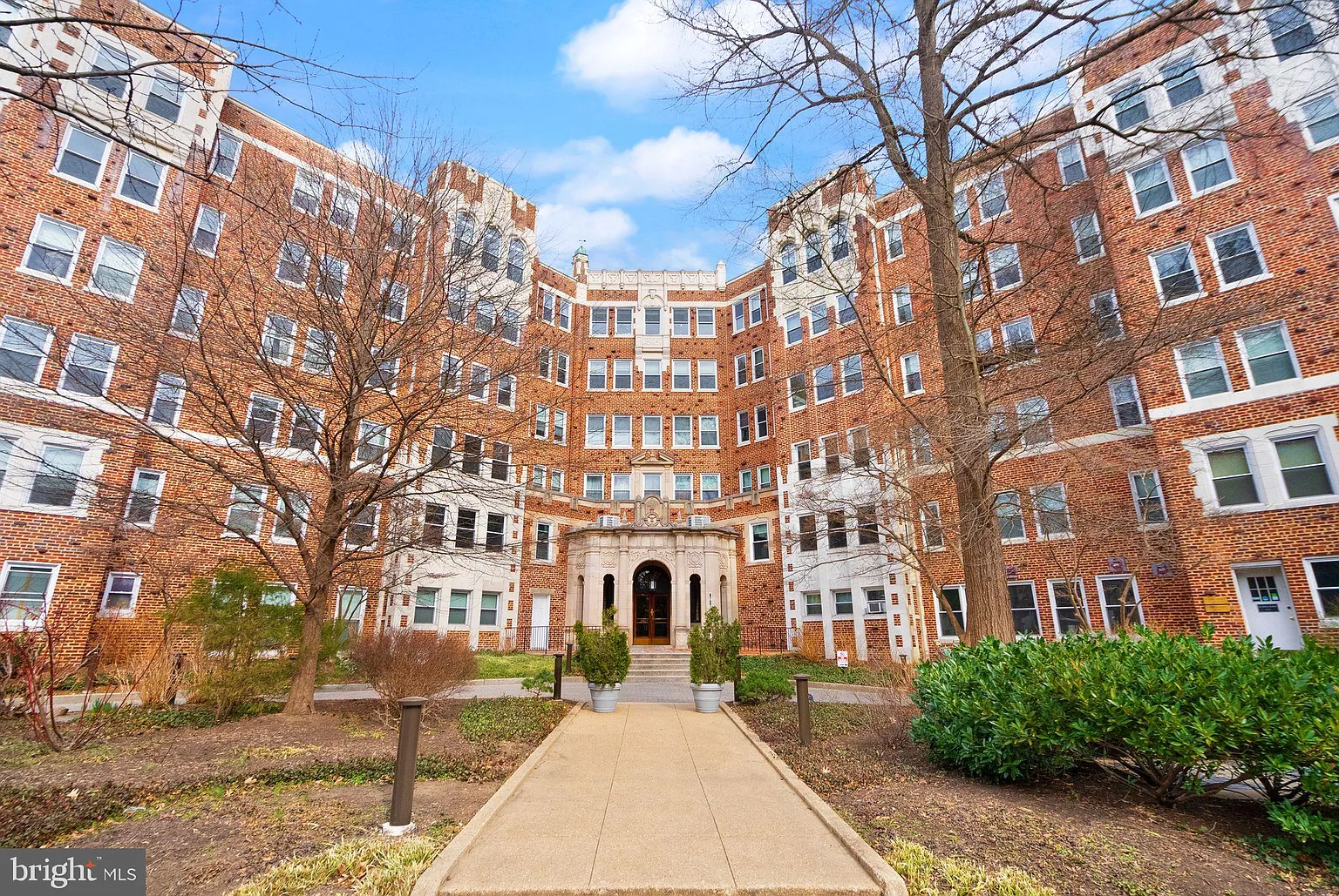 4707 Connecticut Ave NW APT 604 photo 1