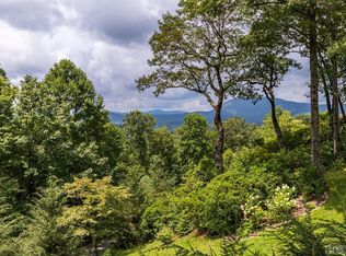 7 Skyview Rd, Lake Toxaway, NC 28747