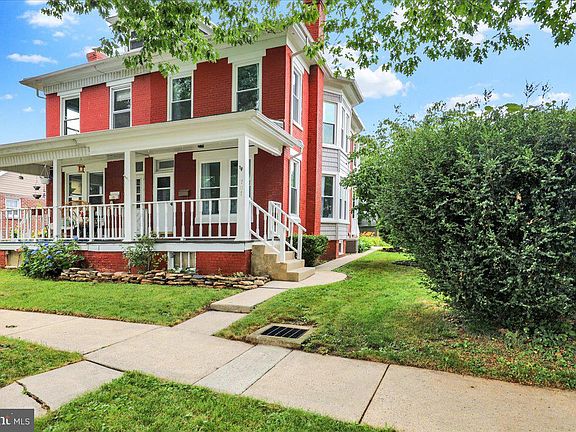 2nd image of 707 Oley St