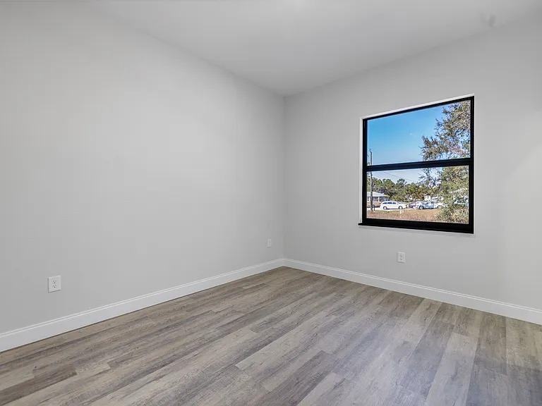 1103 Meadow Rd — Photo 13