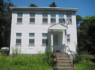 53 Woodbine St, Chelmsford, MA 01824
