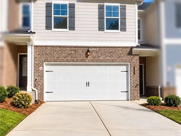 6379 Towhee Way, Morrow, GA 30260