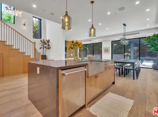 4207 Beethoven St, Los Angeles, CA 90066