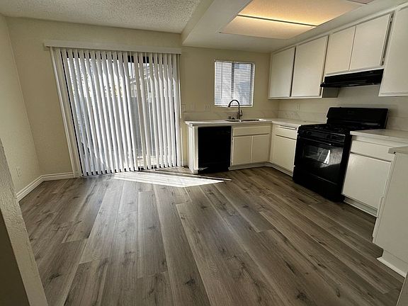 5th image of 731 N Center Ave #4