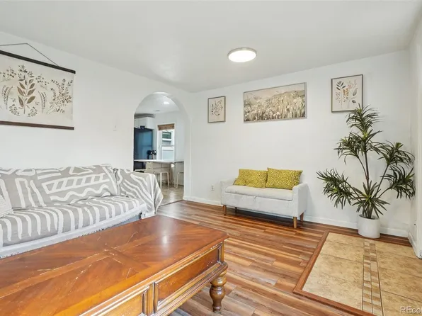 572 S Newton Street, Denver, CO 80219