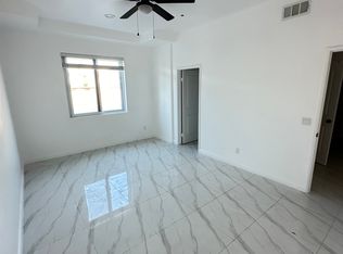 8988 Newport Ave #24, Fontana, CA 92335