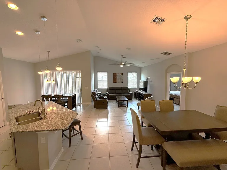 1165 Hilltop Pl — Photo 6