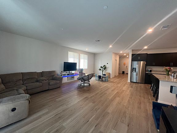 Great Room & Kitchen