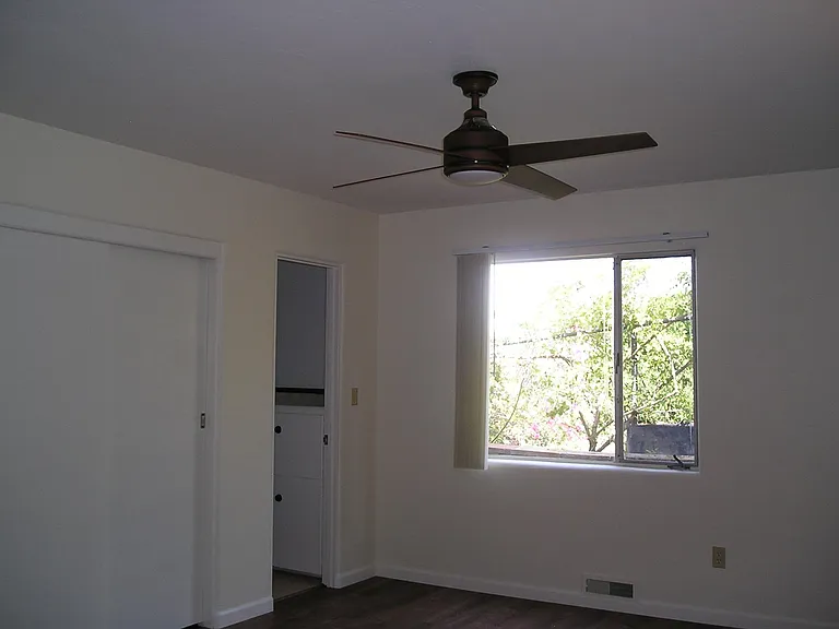 1545 Sunrise Dr — Photo 27