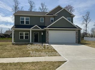 8225 Catberry Trl, Fort Wayne, IN 46804