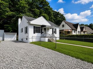 31 Salina St, Moosic, PA 18507