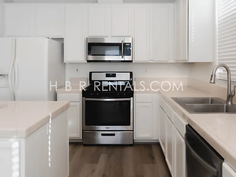 13425 Forestwood Way — Photo 7