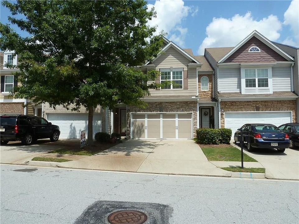 1st image of 922 Pierce Ivy Ct