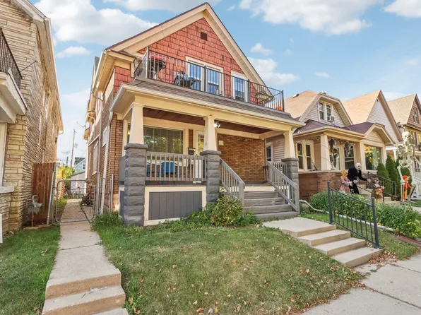 1641 S 61st St, West Allis, WI 53214