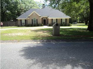 2417 East Rd, Mobile, AL 36693