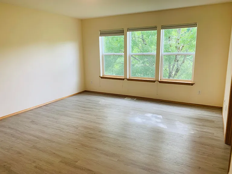 8507 229th Dr NE — Photo 11