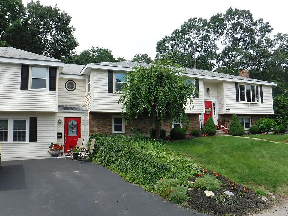 1st image of 71 Dorothea Dr