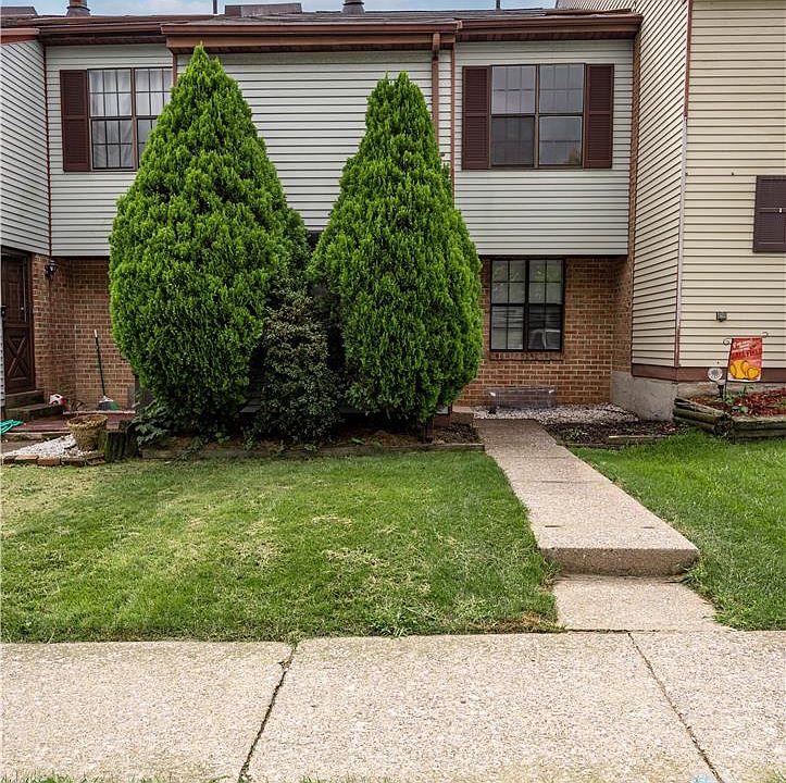 1st image of 3418 Colonial Ct